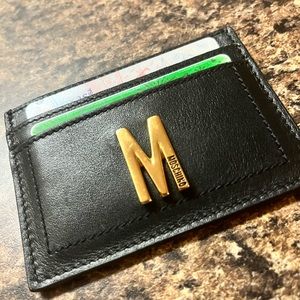 Moschino Logo Leather Card Holder. Includes dust bag and box